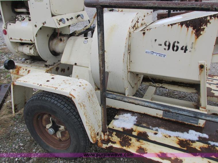 image for item Z9629 Finn B50 straw blower