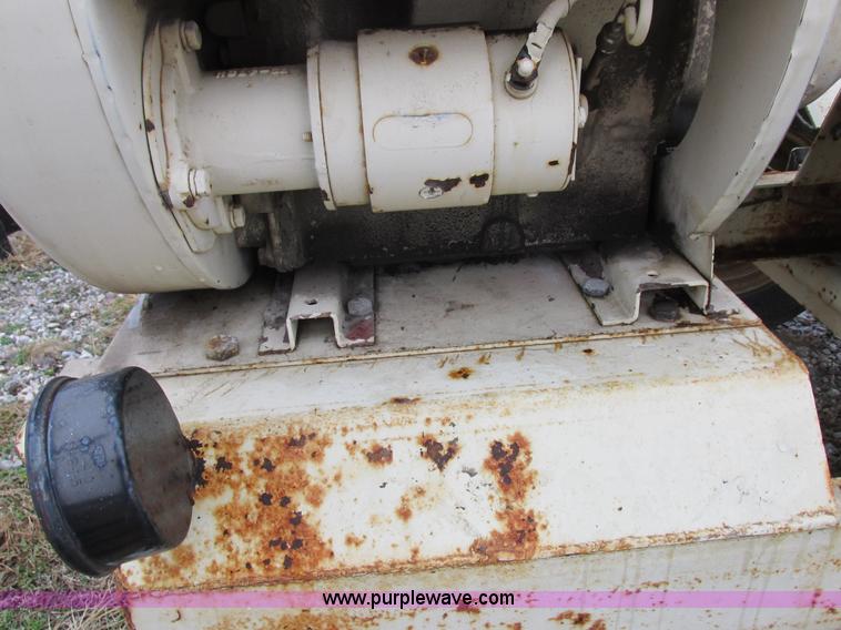 image for item Z9629 Finn B50 straw blower