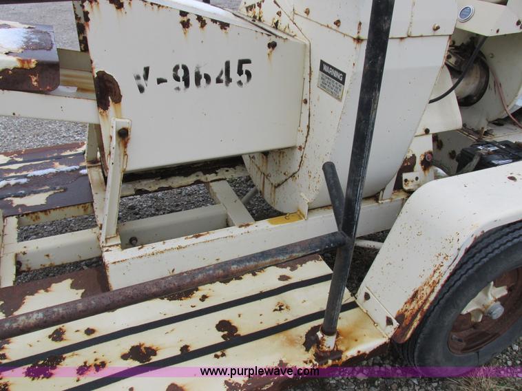 image for item Z9629 Finn B50 straw blower