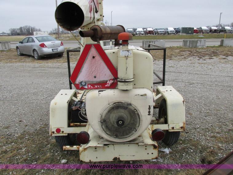 image for item Z9629 Finn B50 straw blower