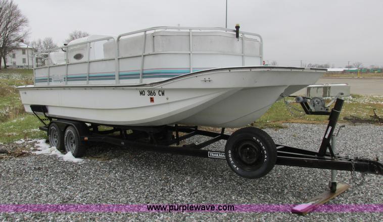 image for item Z9632 1992 Rinker Flotilla III pontoon boat