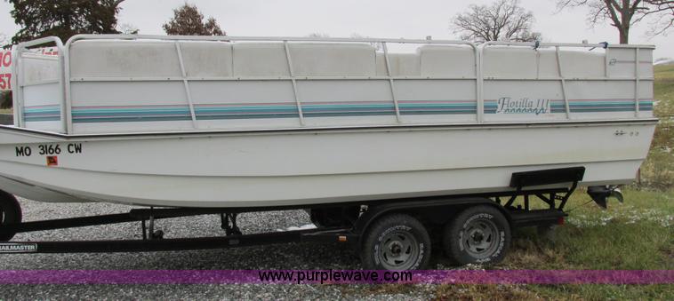 image for item Z9632 1992 Rinker Flotilla III pontoon boat