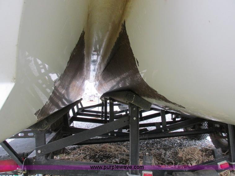 image for item Z9632 1992 Rinker Flotilla III pontoon boat