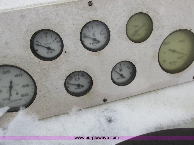 image for item Z9632 1992 Rinker Flotilla III pontoon boat