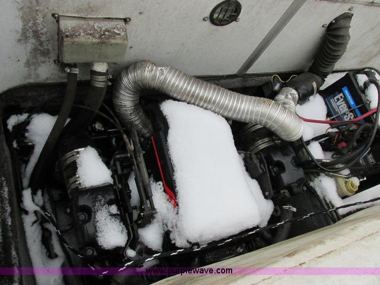 image for item Z9632 1992 Rinker Flotilla III pontoon boat