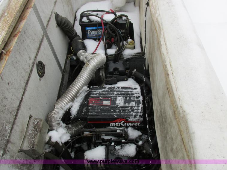 image for item Z9632 1992 Rinker Flotilla III pontoon boat