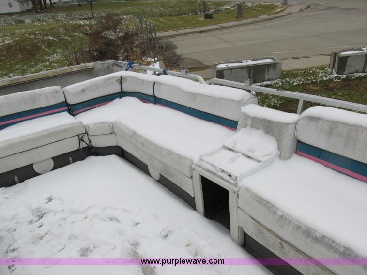 image for item Z9632 1992 Rinker Flotilla III pontoon boat