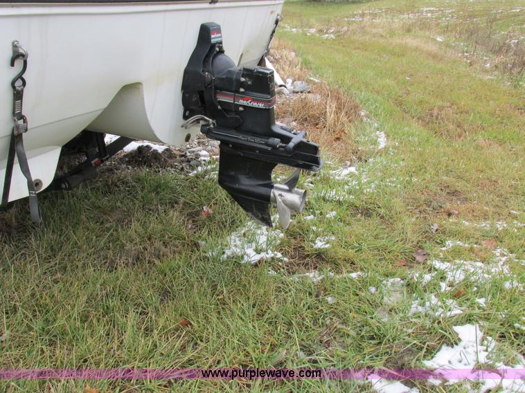 image for item Z9632 1992 Rinker Flotilla III pontoon boat