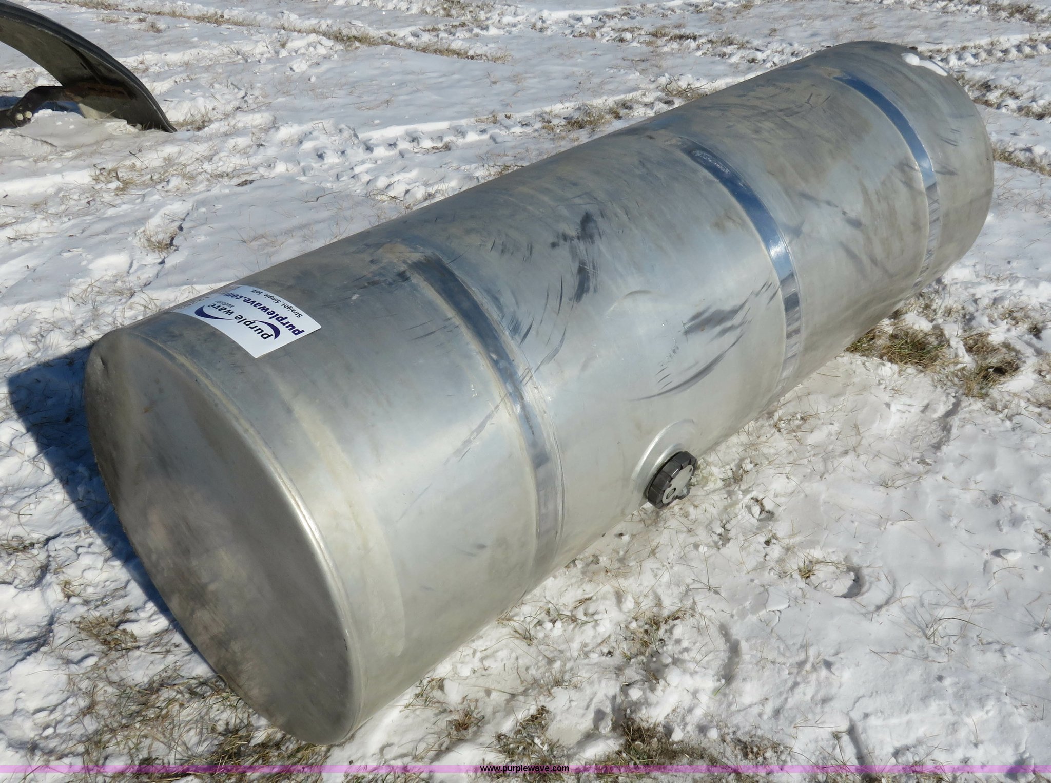 Freightliner 150 gallon fuel tank in Wathena, KS Item I2263 sold