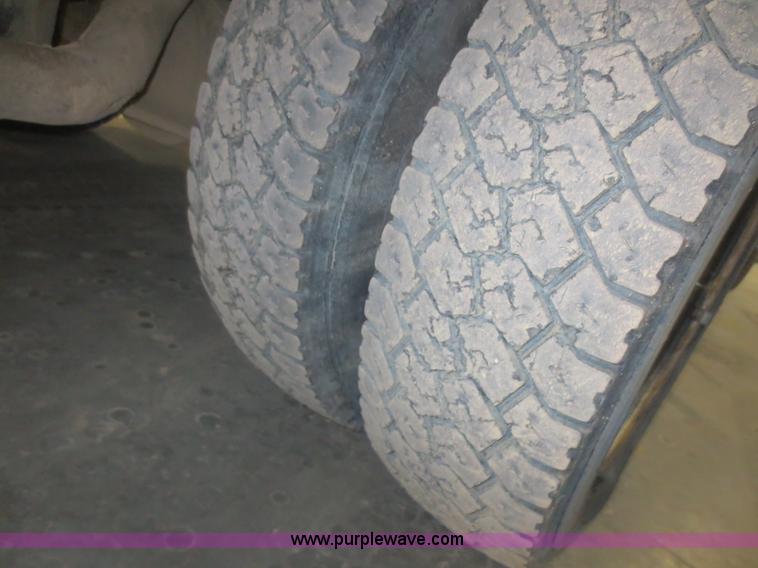 image for item D2242 2010 Dodge Ram 5500 bucket truck