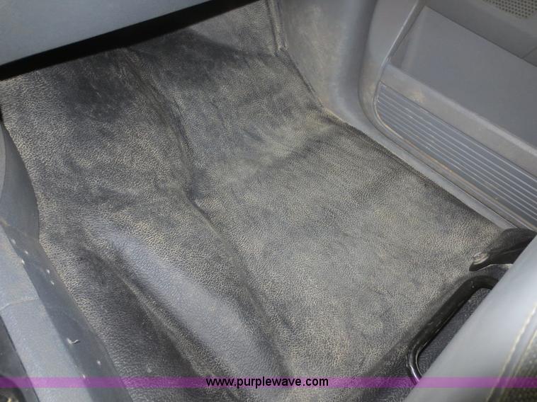 image for item D2242 2010 Dodge Ram 5500 bucket truck