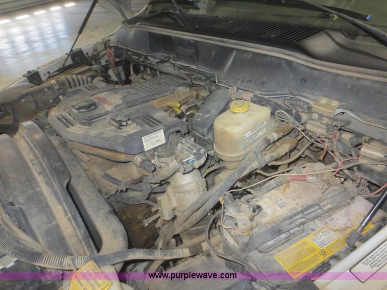 image for item D2242 2010 Dodge Ram 5500 bucket truck