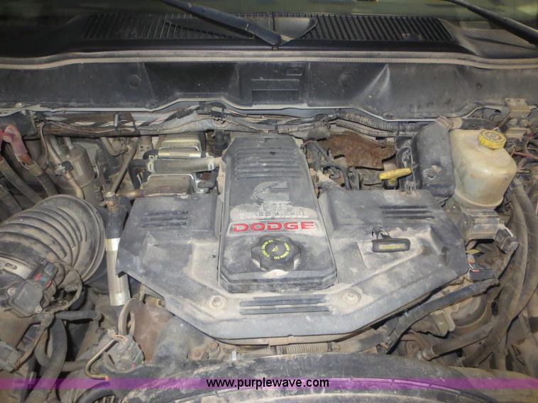 image for item D2242 2010 Dodge Ram 5500 bucket truck