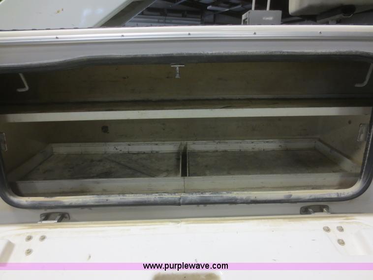 image for item D2242 2010 Dodge Ram 5500 bucket truck