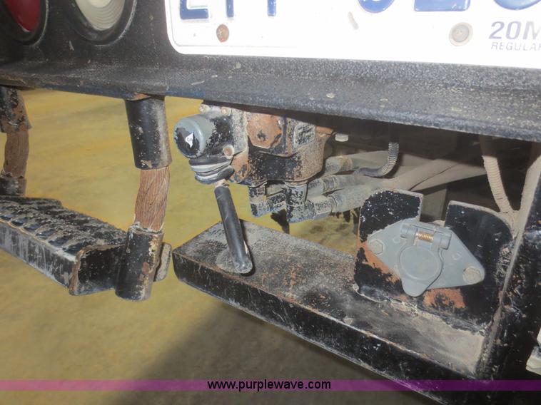 image for item D2242 2010 Dodge Ram 5500 bucket truck