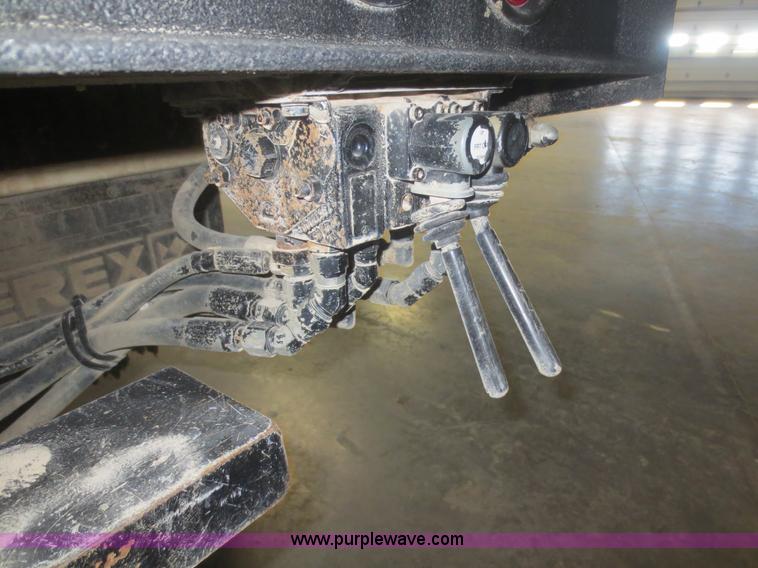 image for item D2242 2010 Dodge Ram 5500 bucket truck