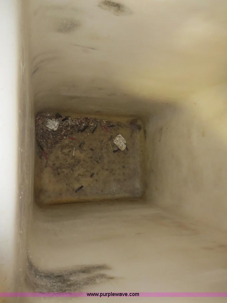 image for item D2242 2010 Dodge Ram 5500 bucket truck