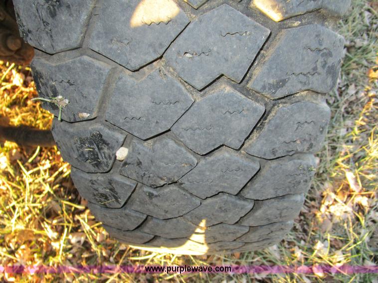 image for item D2244 2008 Ford F550 Super Duty XL flatbed truck