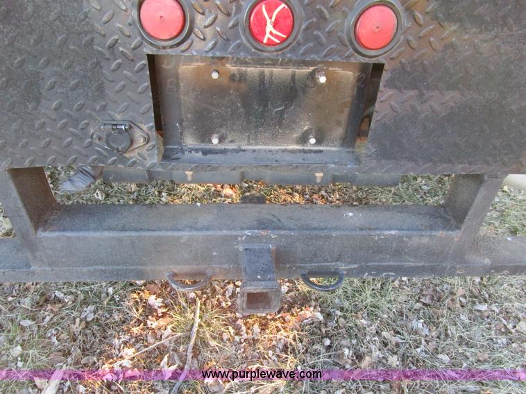 image for item D2244 2008 Ford F550 Super Duty XL flatbed truck