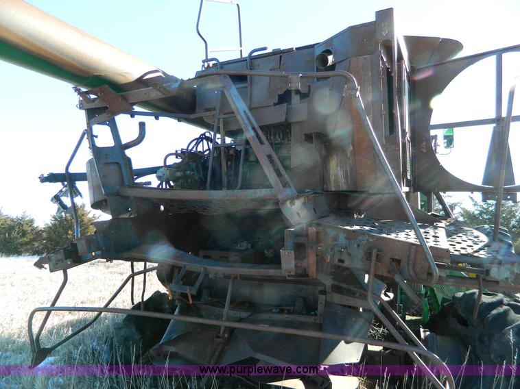 image for item D6110 2009 John Deere 9770 STS combine
