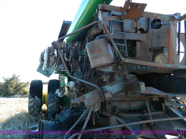 image for item D6110 2009 John Deere 9770 STS combine
