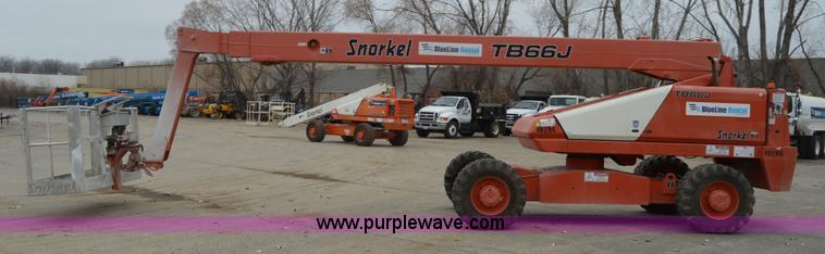 image for item F8915 2001 Snorkel TB66J boom lift