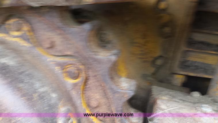 image for item F8928 1971 International TD15B-PS dozer