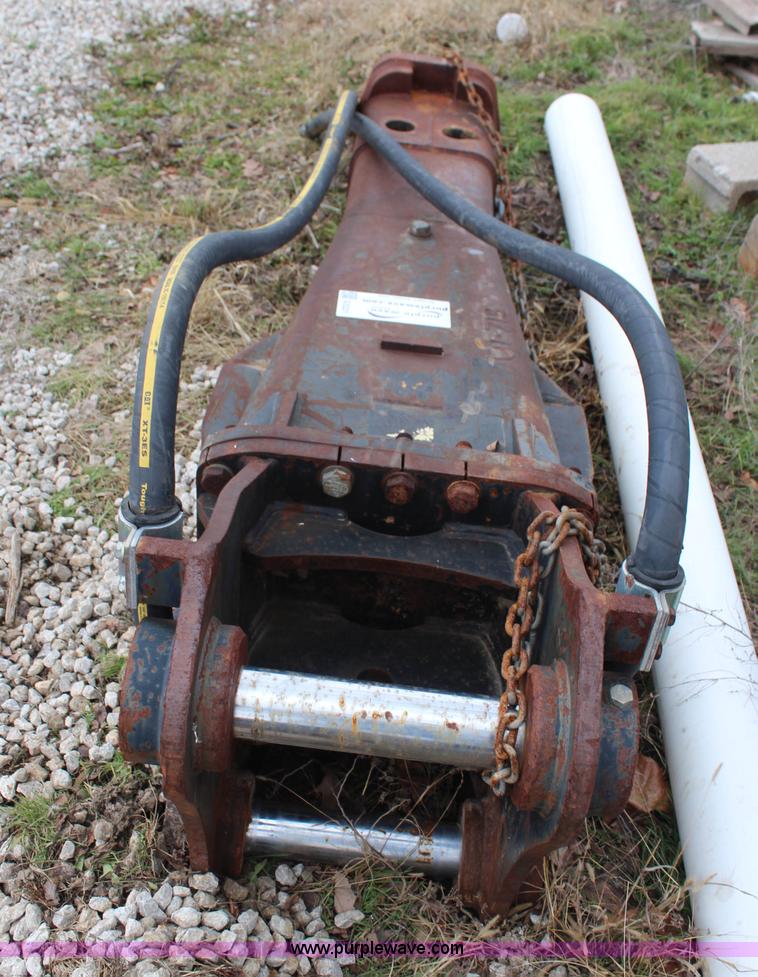 image for item G5231 Caterpillar H120 hydraulic breaker