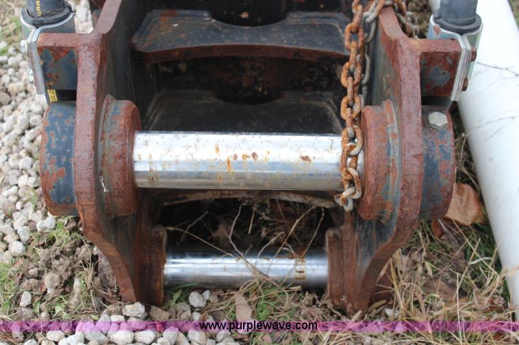 image for item G5231 Caterpillar H120 hydraulic breaker