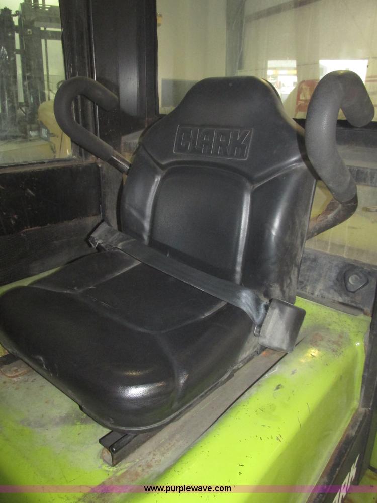 image for item G9839 1998 Clark CGP30 Gensis Type D forklift
