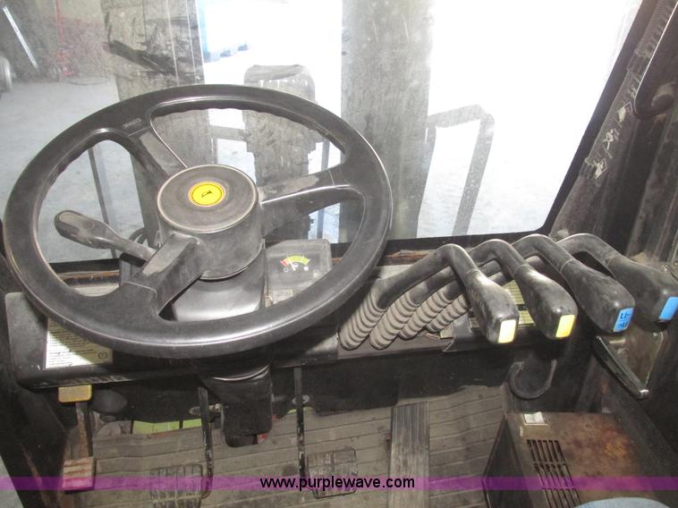 image for item G9839 1998 Clark CGP30 Gensis Type D forklift