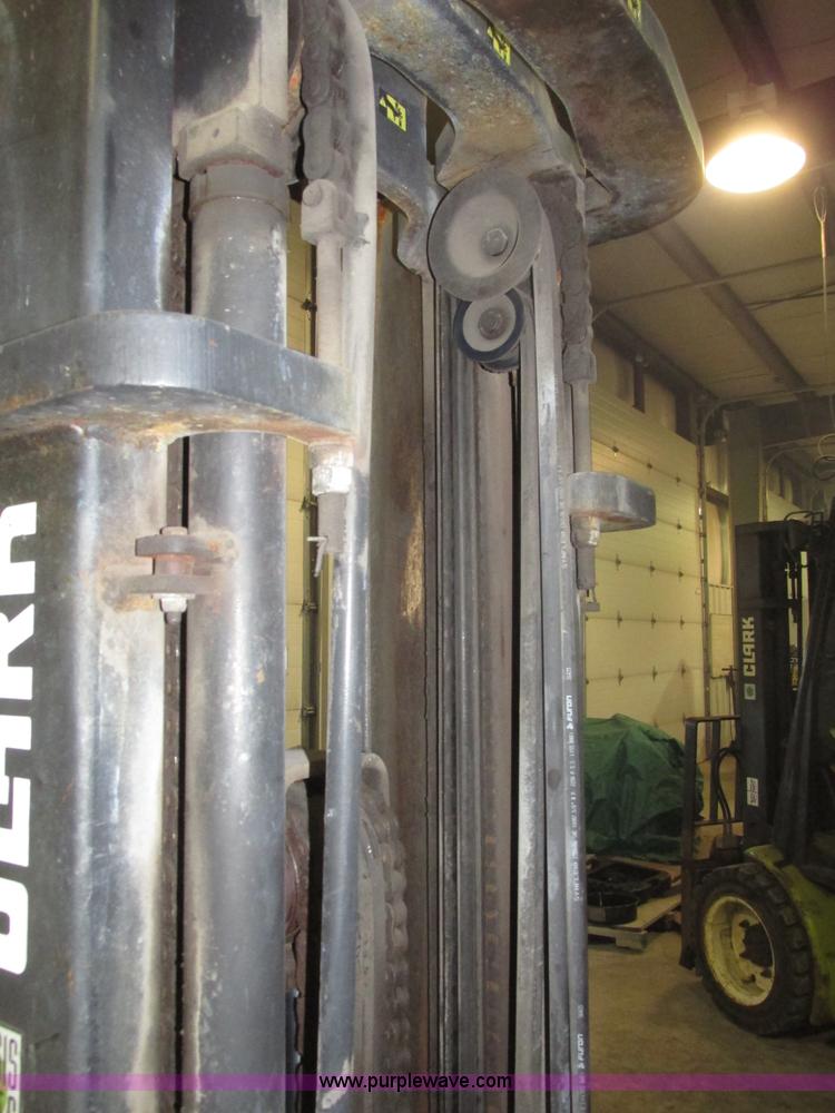 image for item G9839 1998 Clark CGP30 Gensis Type D forklift