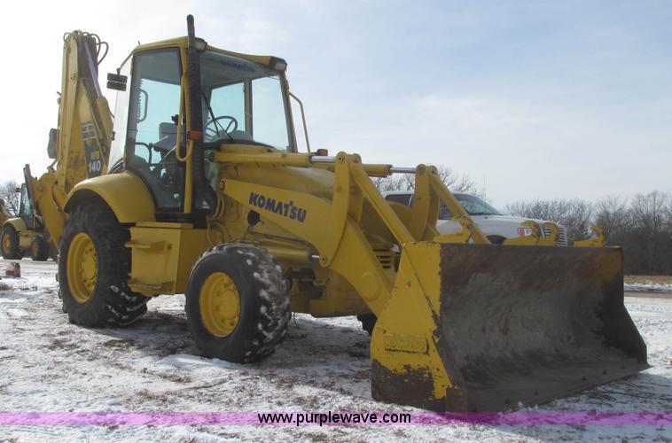 image for item G9852 1999 Komatsu WB140 backhoe