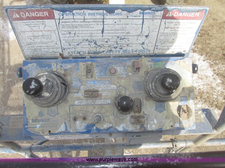 image for item G9853 Mark Lift 42C boomlift