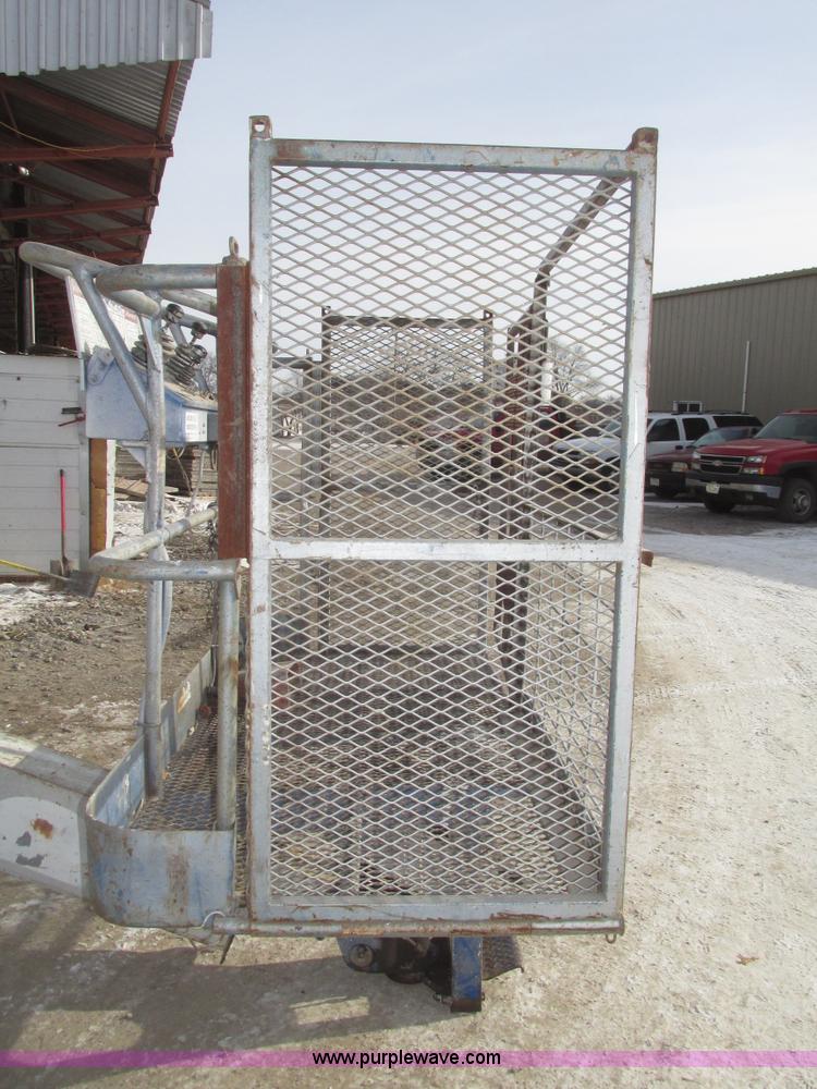 image for item G9853 Mark Lift 42C boomlift