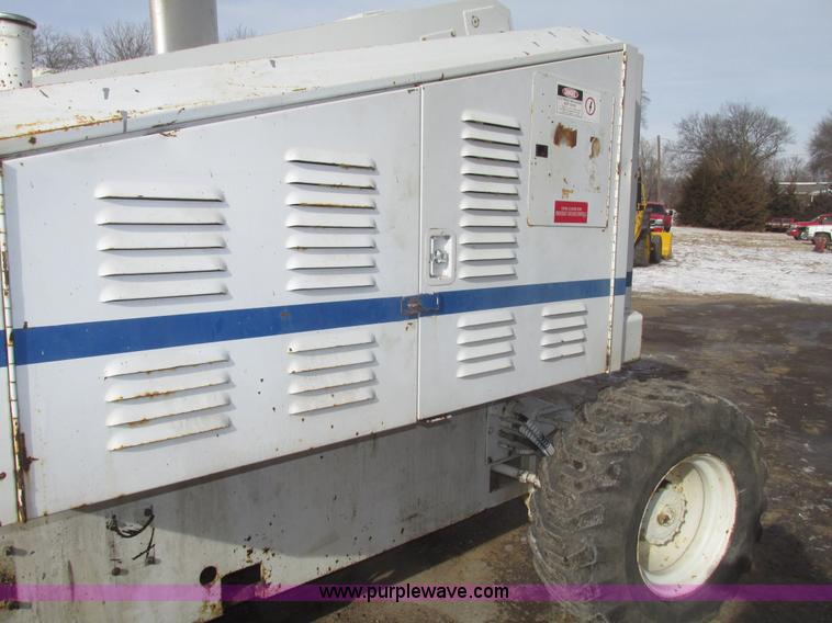 image for item G9853 Mark Lift 42C boomlift