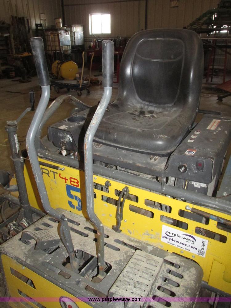image for item G9855 Wacker Neuson CRT48 power trowel