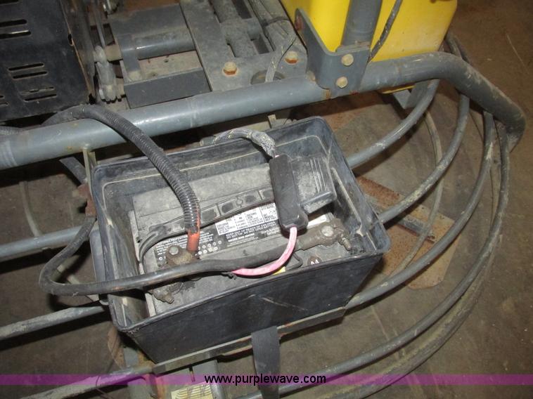 image for item G9855 Wacker Neuson CRT48 power trowel