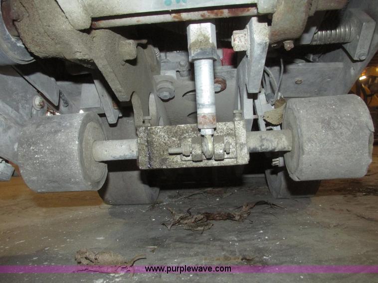 image for item G9856 Soff Cut G2000 self-propelled concrete saw