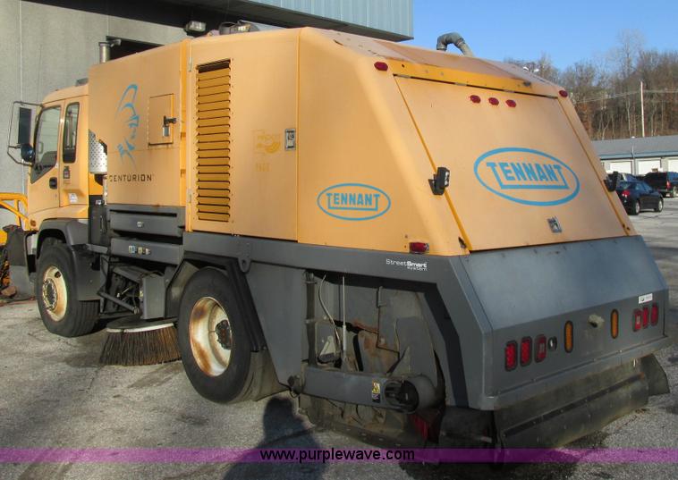 image for item H7617 2004 GMC T7500 Centurion street sweeper