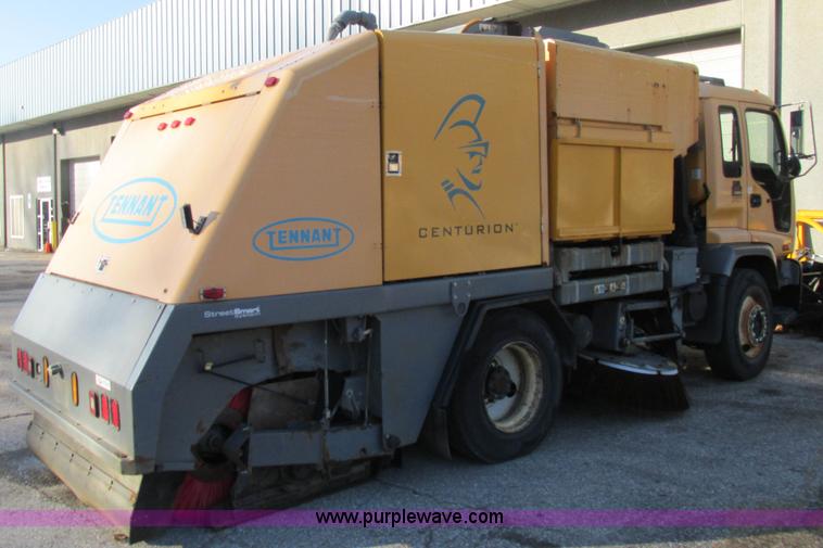 image for item H7617 2004 GMC T7500 Centurion street sweeper