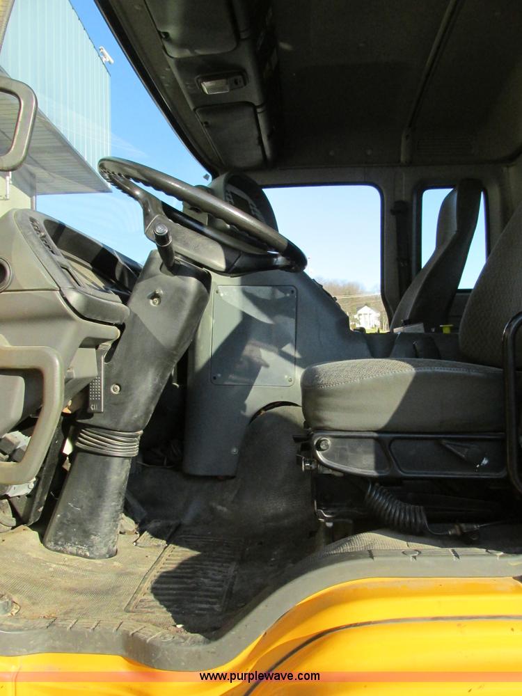 image for item H7617 2004 GMC T7500 Centurion street sweeper