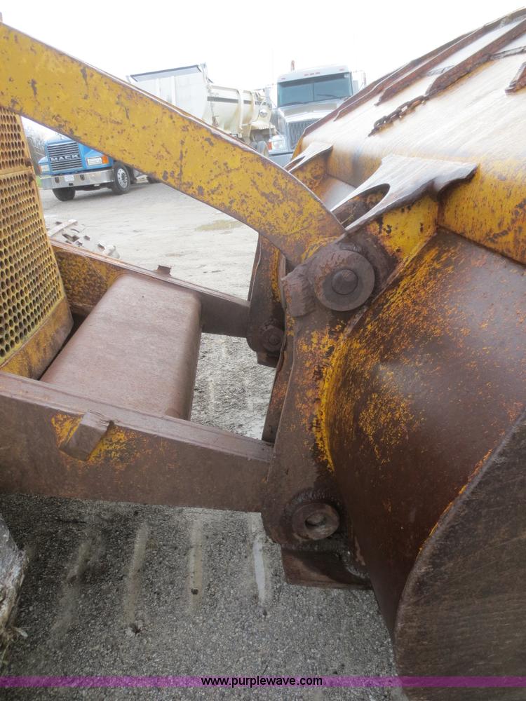 image for item I2124 1965 Caterpillar 977H Traxcavator loader