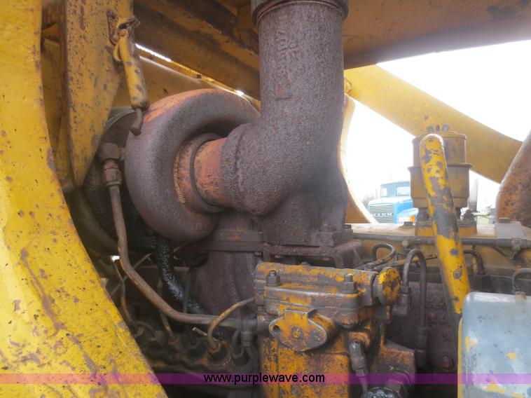 image for item I2124 1965 Caterpillar 977H Traxcavator loader