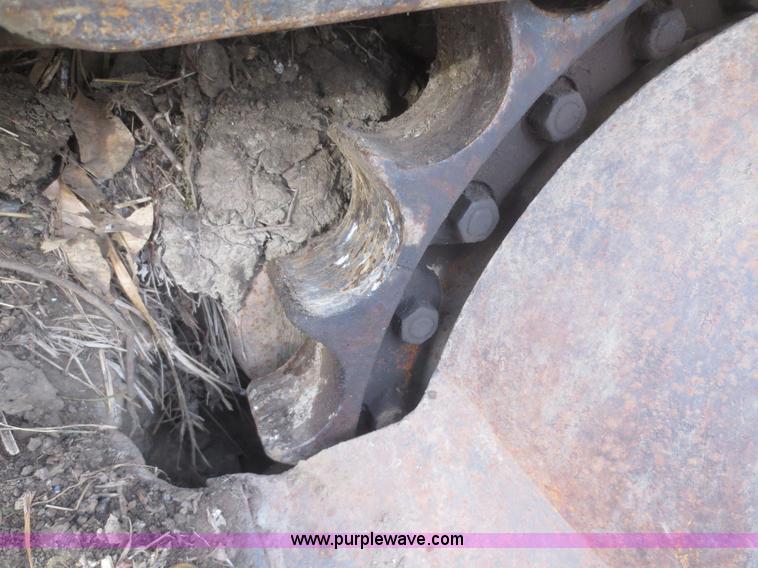 image for item I2124 1965 Caterpillar 977H Traxcavator loader