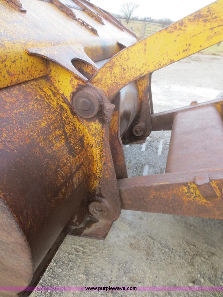 image for item I2124 1965 Caterpillar 977H Traxcavator loader