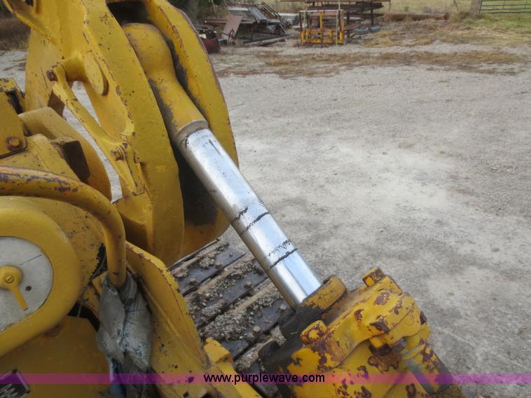 image for item I2124 1965 Caterpillar 977H Traxcavator loader