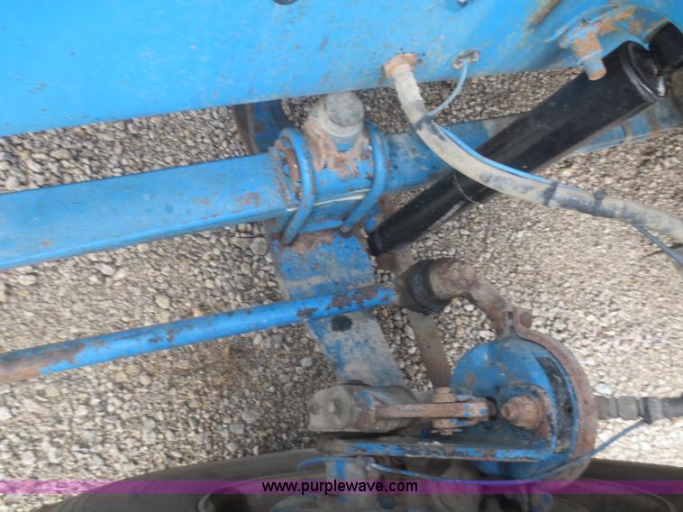 image for item I2125 1998 Mack CH613 semi truck