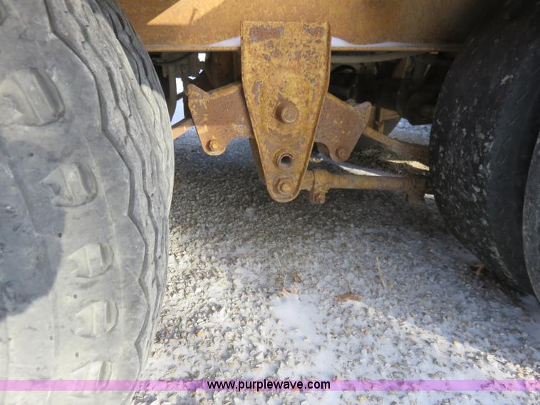 image for item I2281 1996 Load King trailer