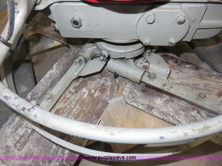 image for item I2285 Stone CF364 power trowel